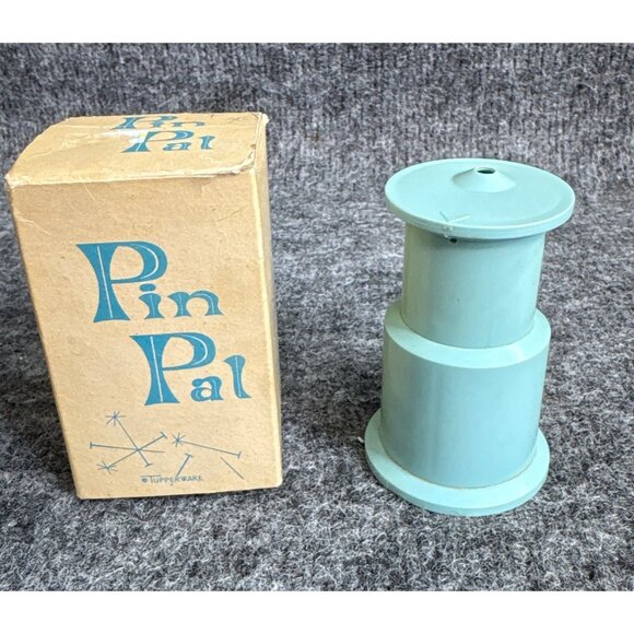 Vintage Tuppercraft Pin Pal Tupperware Mint Green Sewing Needle Holder With Box - Picture 1 of 6